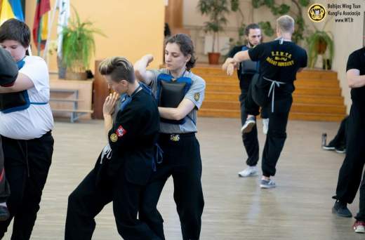 Новий клуб Він Чун м. Контрактова площа